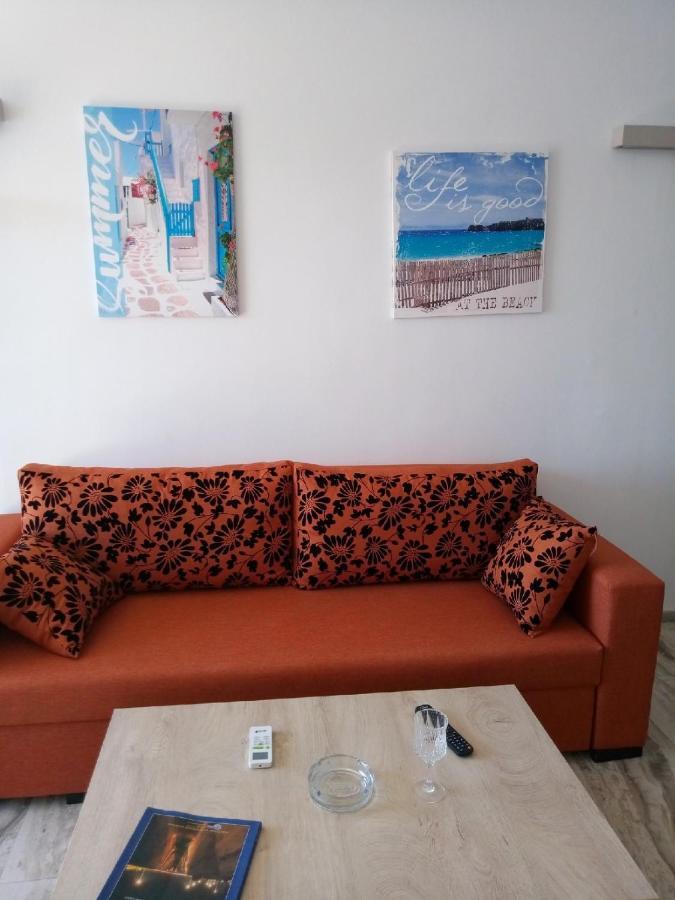 Atlas Apartment With Private Beach And Seaview Loutráki Exterior foto
