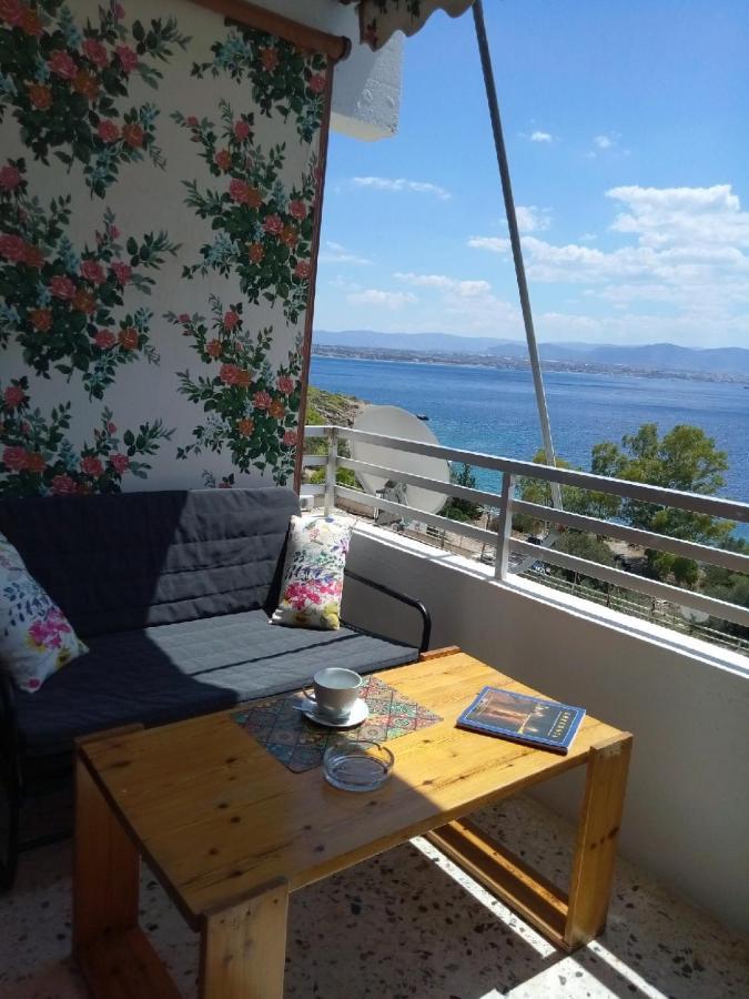 Atlas Apartment With Private Beach And Seaview Loutráki Exterior foto